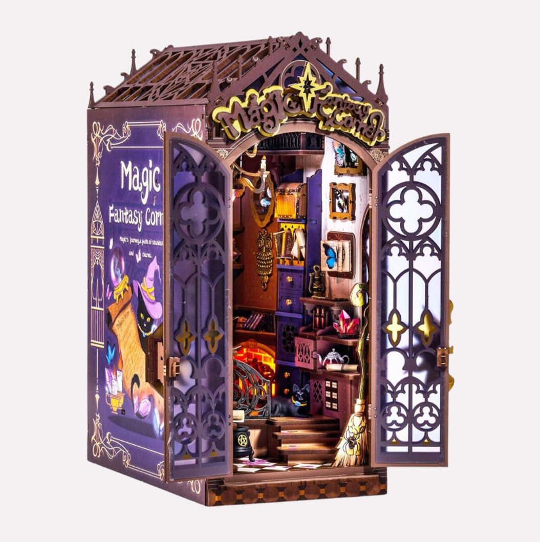 Magical Illuminated Book Nook